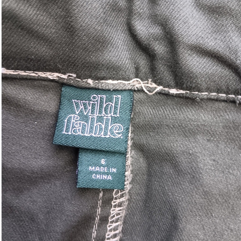 Wild Fable Olive Green Paperbag Waist Tapered Pants with D-Ring Belt Size 10 - Picture 10 of 13